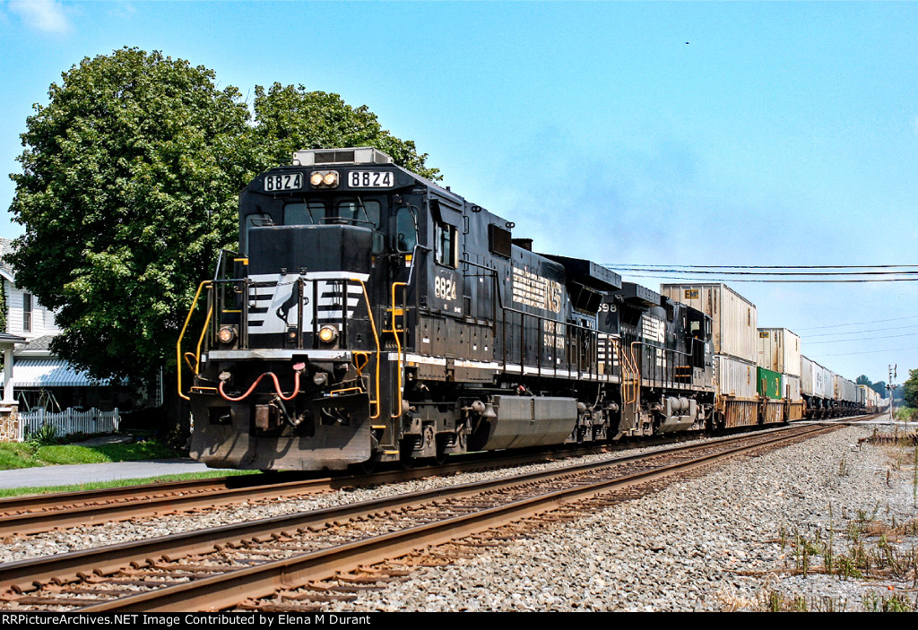 NS 8824 on 213